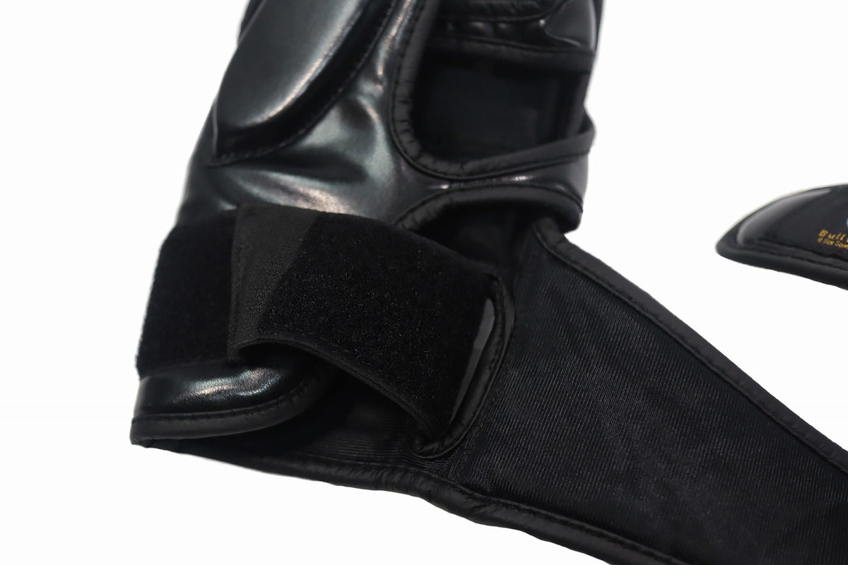 BULL TERRIER MMA Gloves BASIC 6oz Black